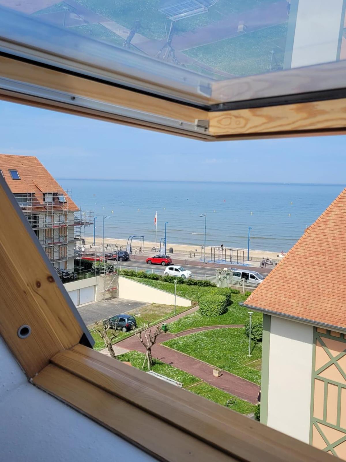 "Mon Evidence!" Magnifique Appartement Vue Mer Et Acces Direct A La Plage Villers-sur-Mer Esterno foto